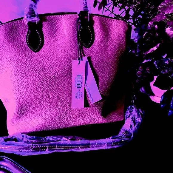 NWT Dooney & Bourke Barbie Pink Leather Bag - Picture 12 of 12